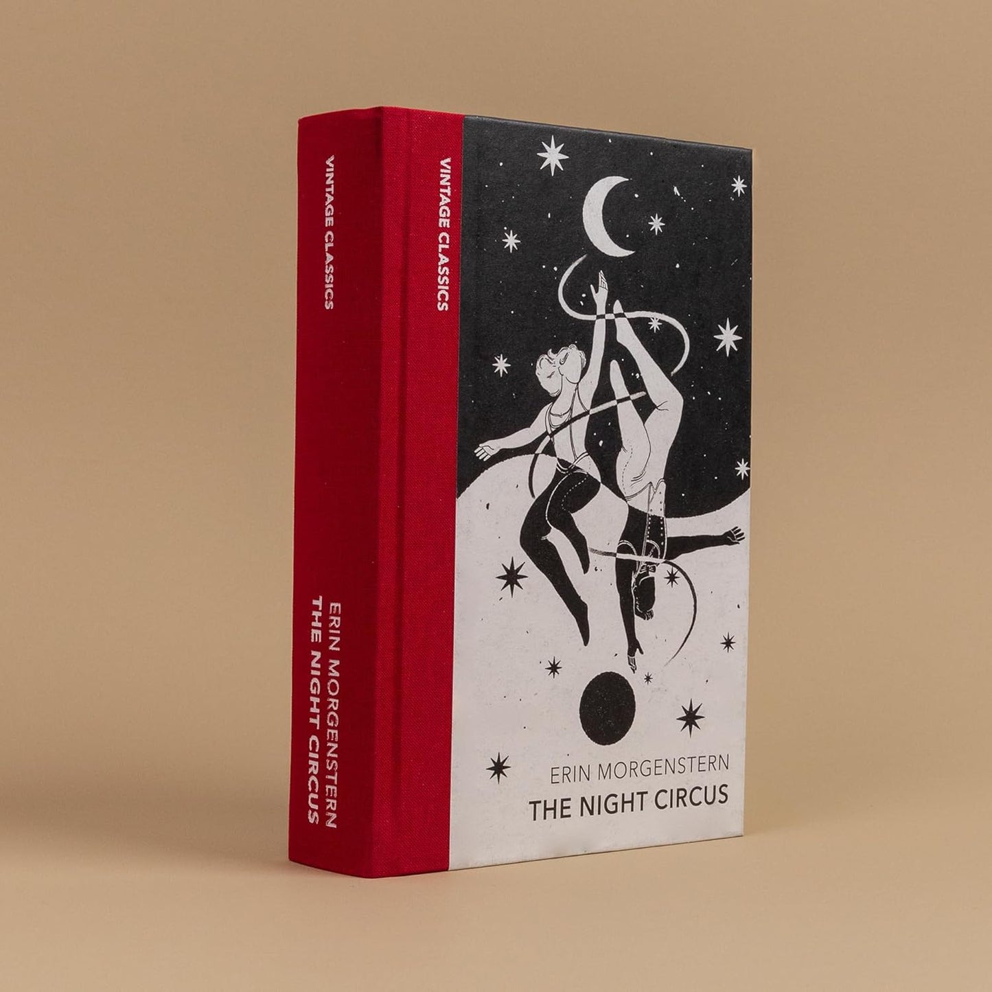 The Night Circus: Escape with the epic, enchanting fantasy phenomenon (Vintage Quarterbound Classics)