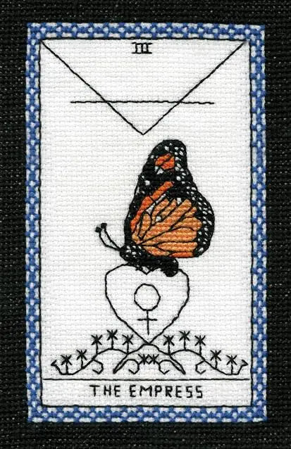 Butterfly Wisdom Tarot: Guiding Wings for Your Journey (Tarot Deck and Guidebook): Guiding Wings for Your Journey (Tarot Kit Box Set with 78 Cards and Guide Book) - Oneness emporium