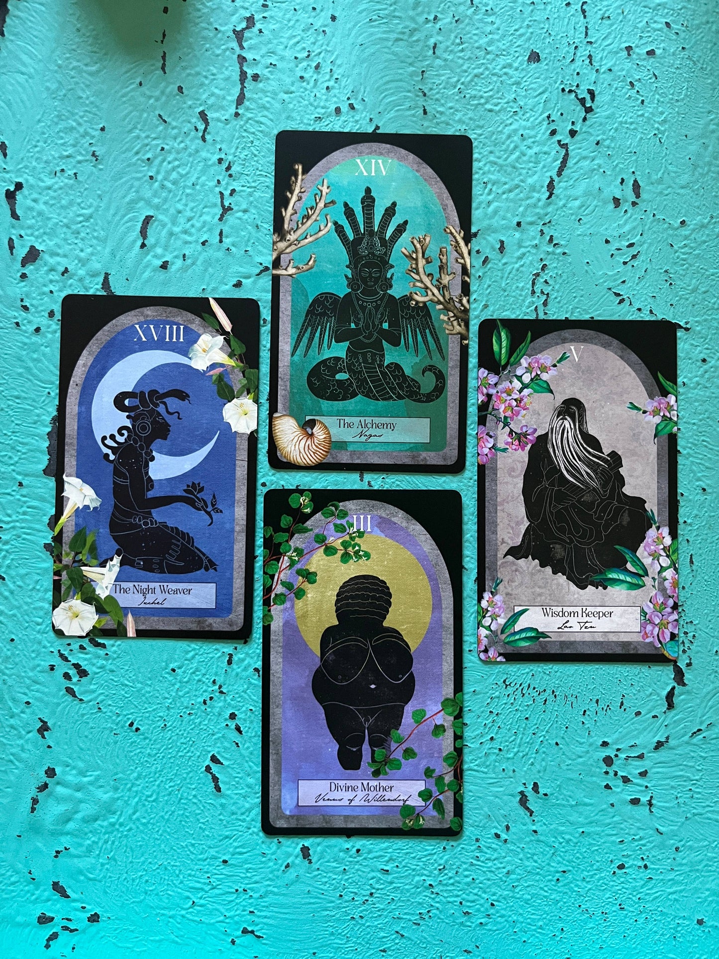Myth Weaver Tarot deluxe set with cards, hardcover Codex book and magnetic box.