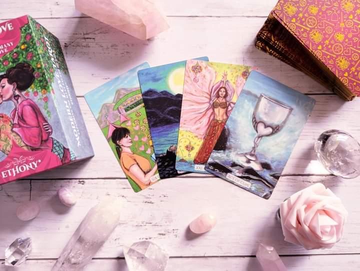 Modern Love Tarot