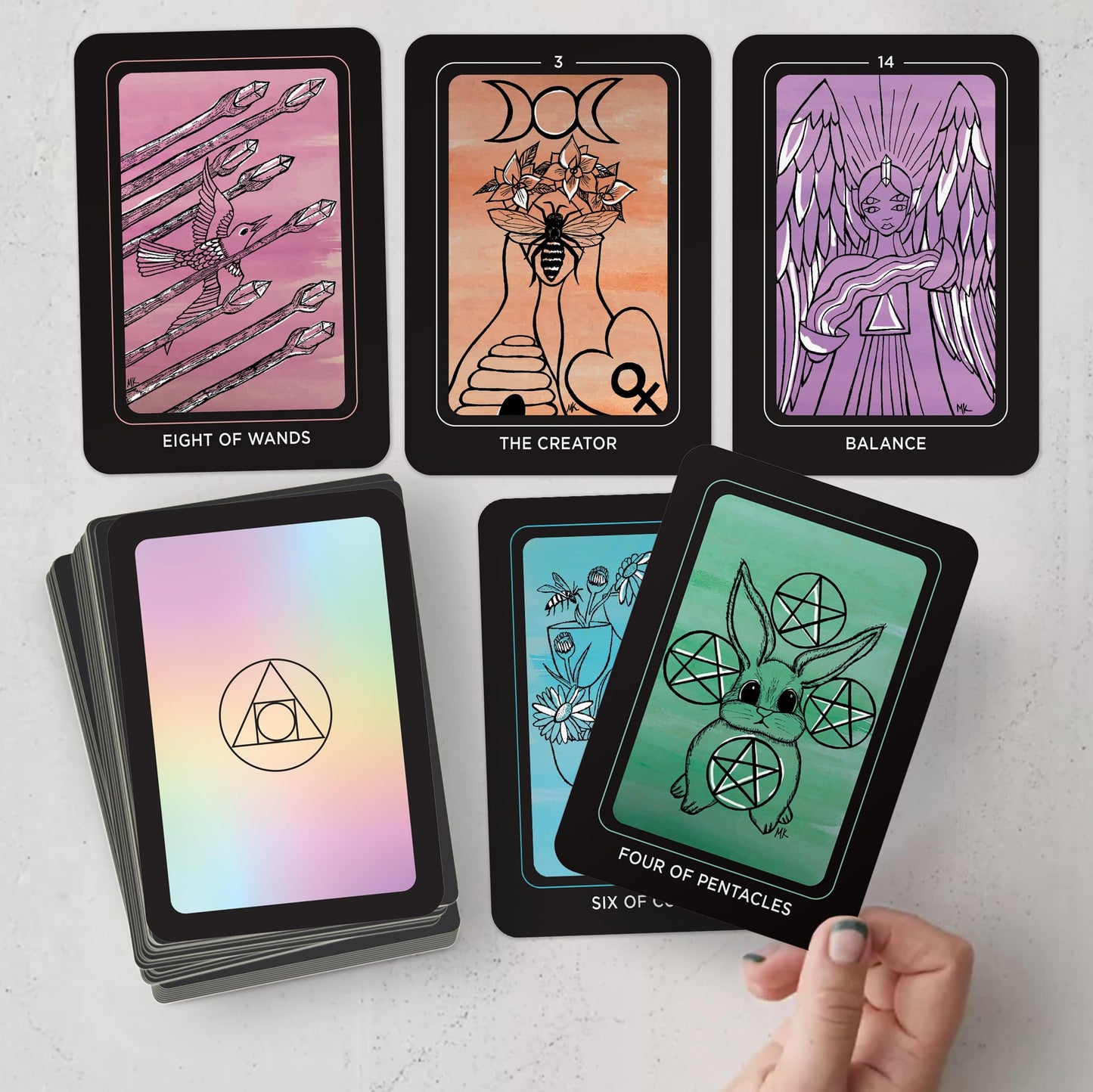 DREAMERS TAROT- A 78-Card Deck of Modern Magic