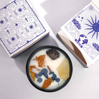 Hop Hare Sun crystal candle with citrine, sodalite gemstones and dried flowers.