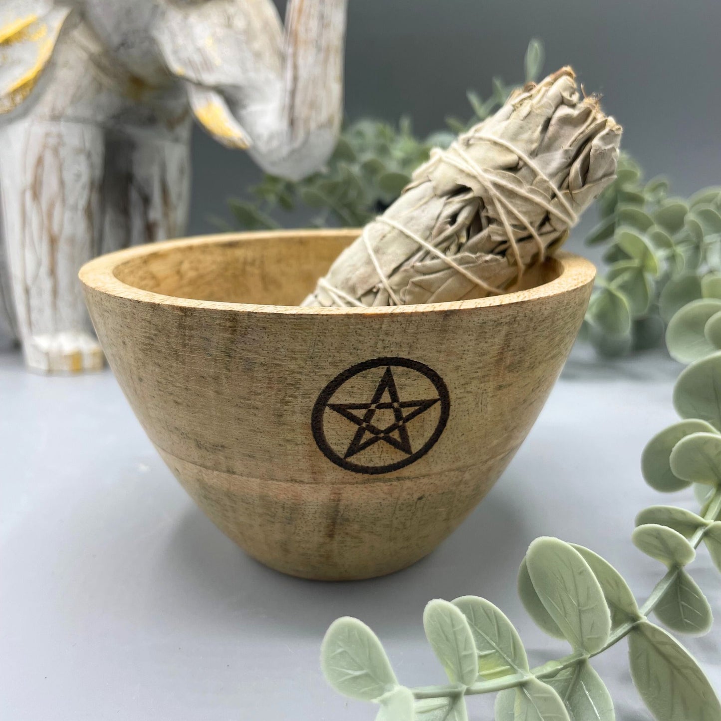 Wooden Smudge and Ritual Offerings Bowl