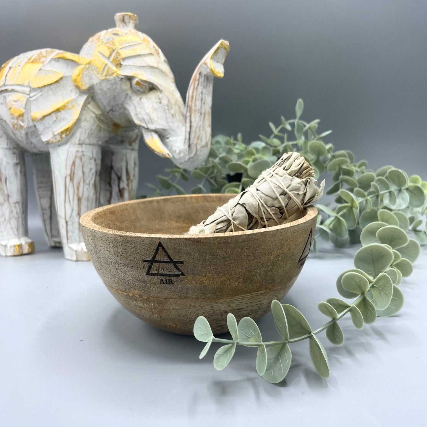 Wooden Smudge and Ritual Offerings Bowl